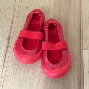 LUV Footwear Toddler Red Slip On (US 9.5)